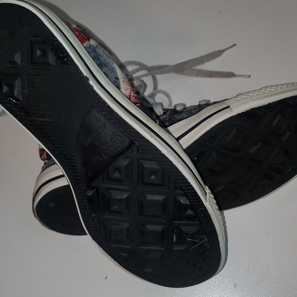 Converse Shoes British Flag Awesomeness